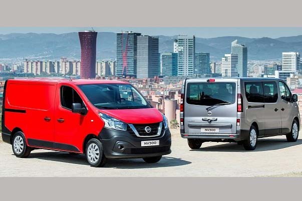 Nissan NV300 the he moi gia ban 604 trieu co gi hot?